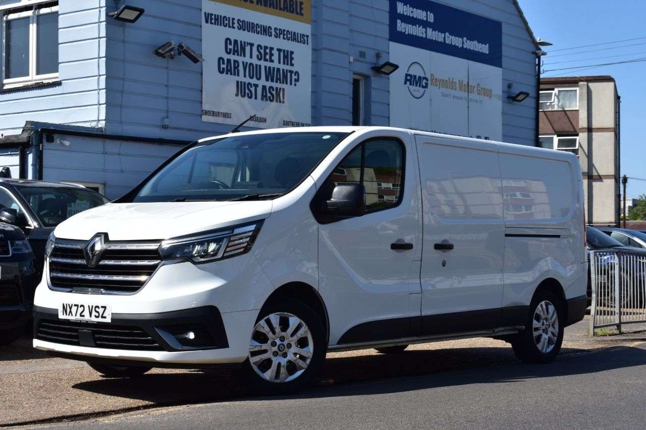A 2022 RENAULT TRAFIC NO VAT LWB 2.0 dCi Blue LL30 Sport+ Panel Van 5dr Diesel Manual L2 H1 Euro A 2022 RENAULT TRAFIC NO VAT LWB 2.0 dCi Blue LL30 Sport+ Panel Van 5dr Diesel Manual L2 H1 Euro