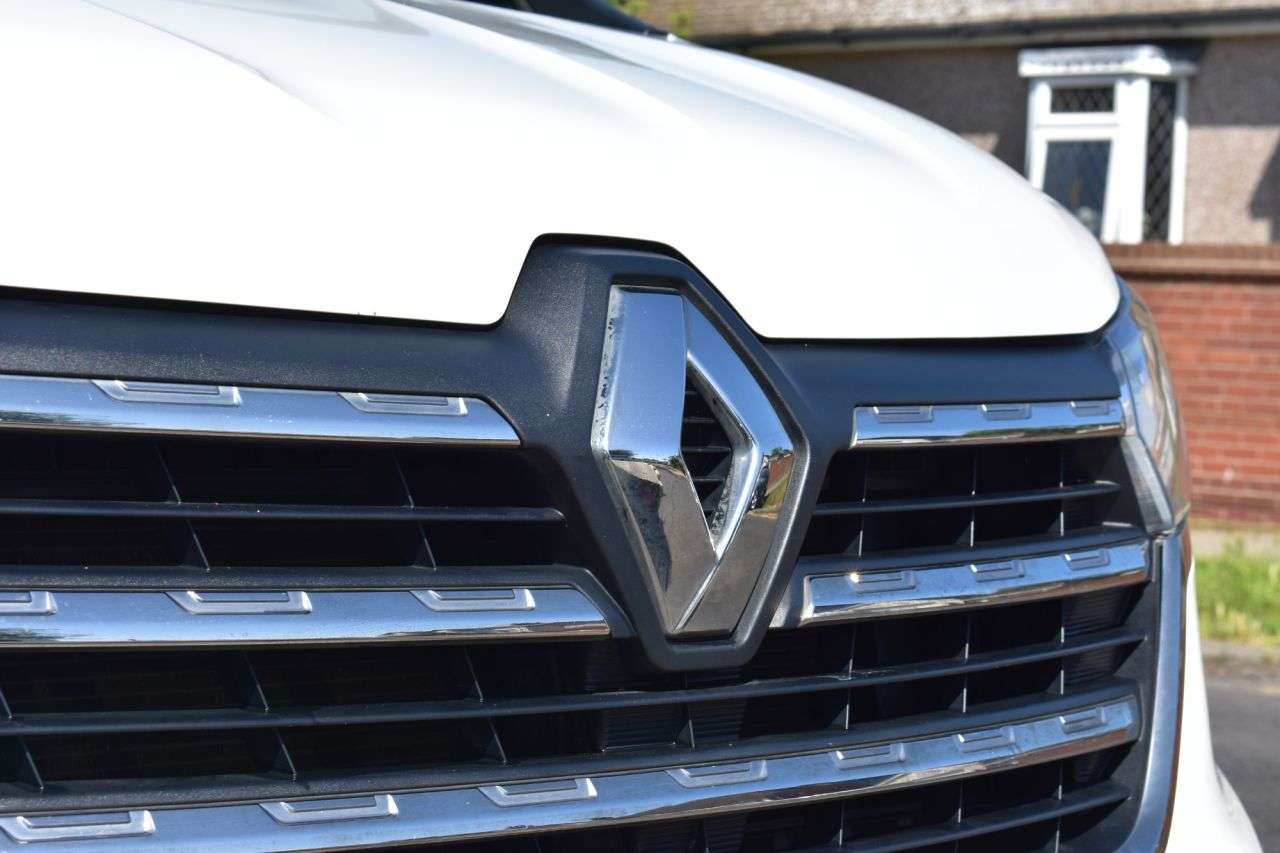 2022 RENAULT TRAFIC 2022 RENAULT TRAFIC