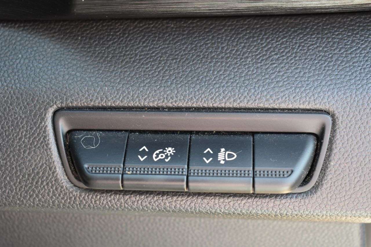 2022 RENAULT TRAFIC 2022 RENAULT TRAFIC