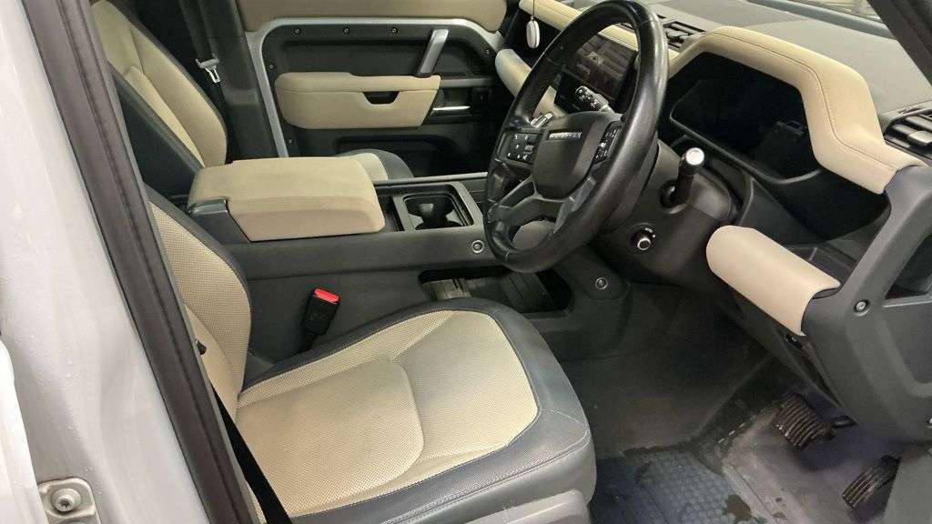 2022 LAND ROVER DEFENDER 2022 LAND ROVER DEFENDER