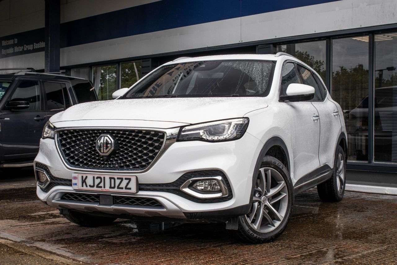 A 2021 MG MG HS 1.5 T-GDI Exclusive SUV 5dr Petrol Manual Euro 6 (s/s) (162 ps) HEATED SEAT A 2021 MG MG HS 1.5 T-GDI Exclusive SUV 5dr Petrol Manual Euro 6 (s/s) (162 ps) HEATED SEAT