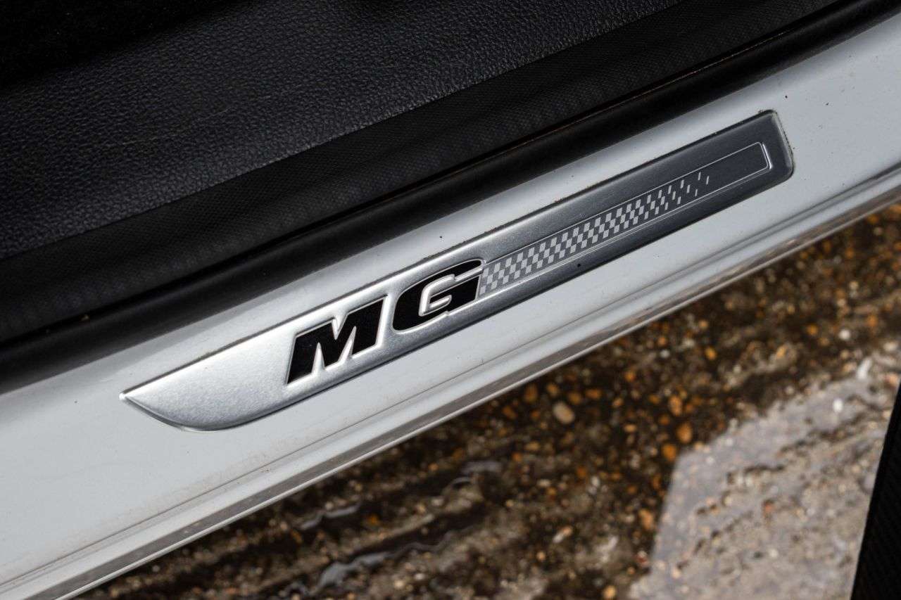 2021 MG MG HS 2021 MG MG HS