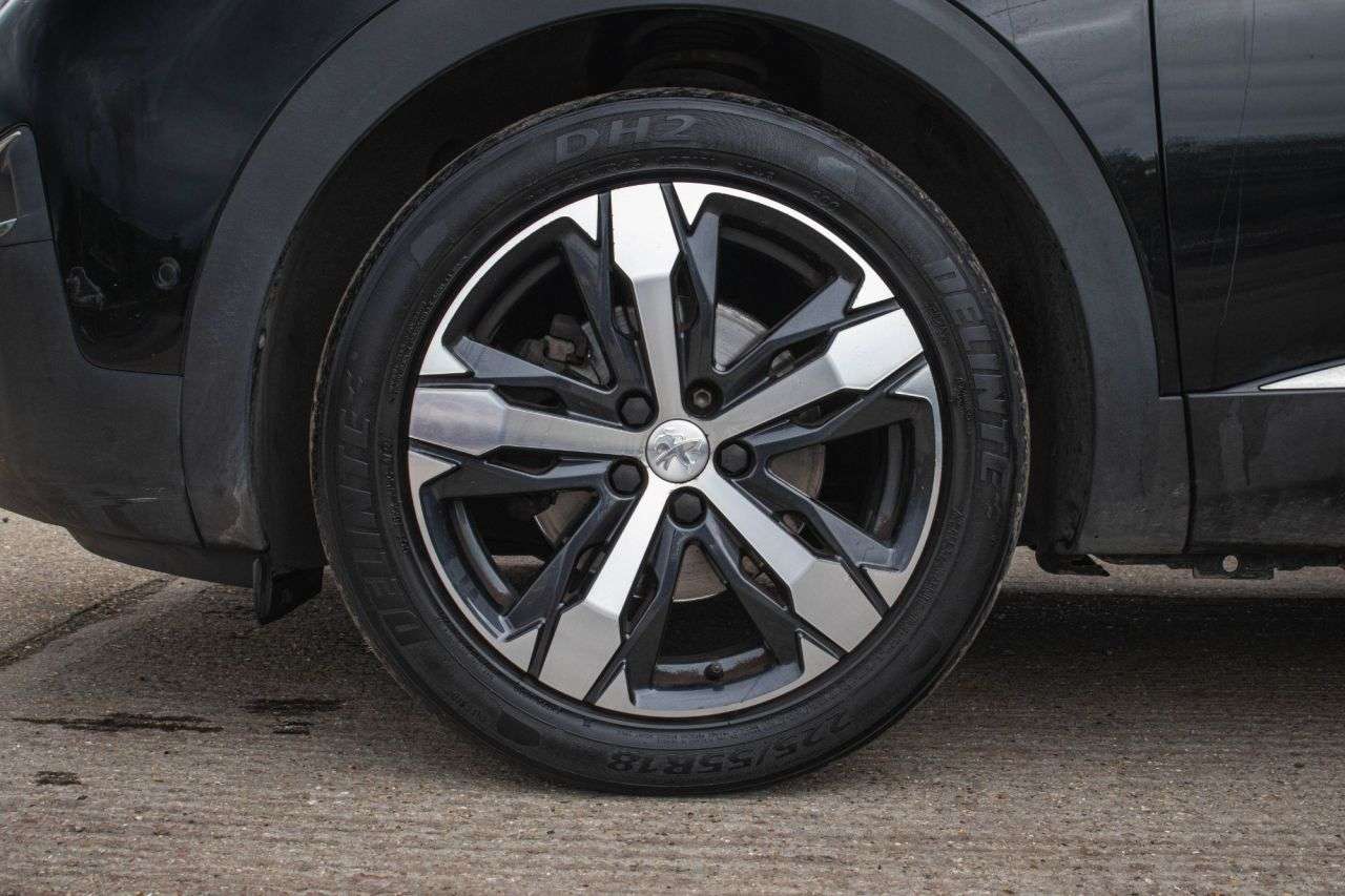 2019 PEUGEOT 5008 2019 PEUGEOT 5008