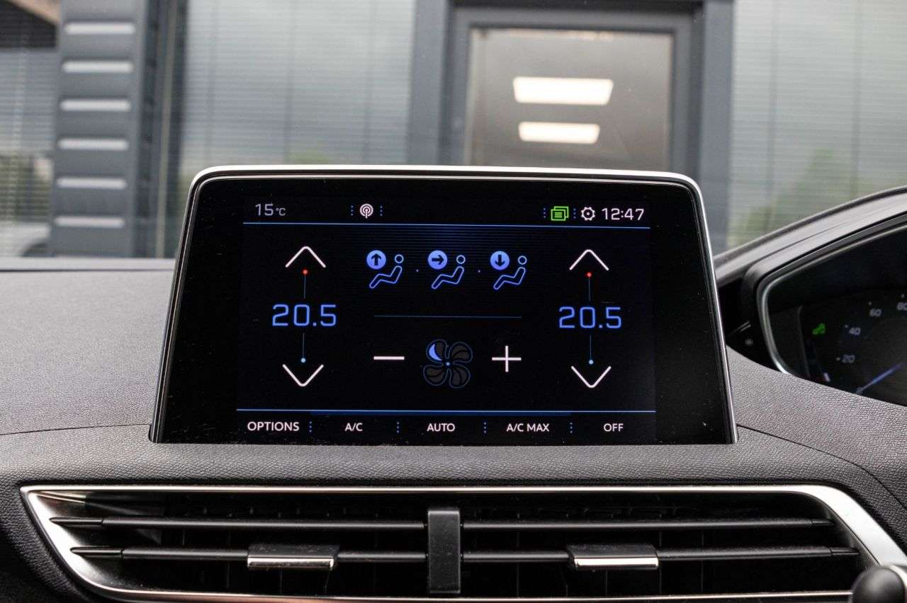 2019 PEUGEOT 5008 2019 PEUGEOT 5008