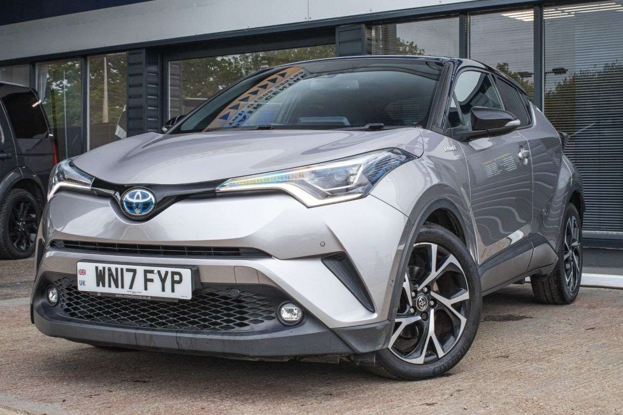 A 2017 TOYOTA C-HR 1.8 VVT-h Dynamic SUV 5dr Petrol Hybrid CVT Euro 6 (s/s) (122 ps) PARKING S A 2017 TOYOTA C-HR 1.8 VVT-h Dynamic SUV 5dr Petrol Hybrid CVT Euro 6 (s/s) (122 ps) PARKING S