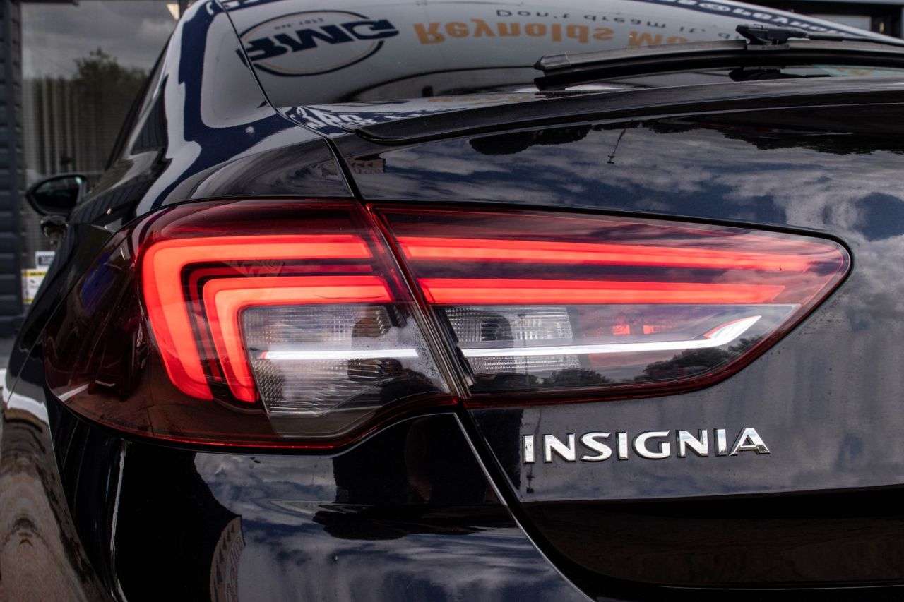2017 VAUXHALL INSIGNIA 2017 VAUXHALL INSIGNIA