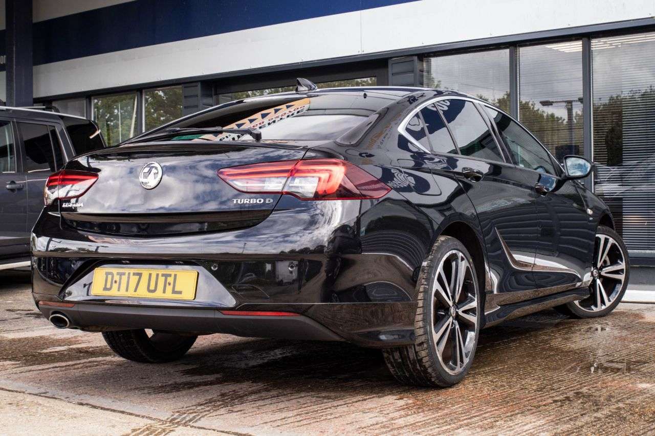 2017 VAUXHALL INSIGNIA 2017 VAUXHALL INSIGNIA