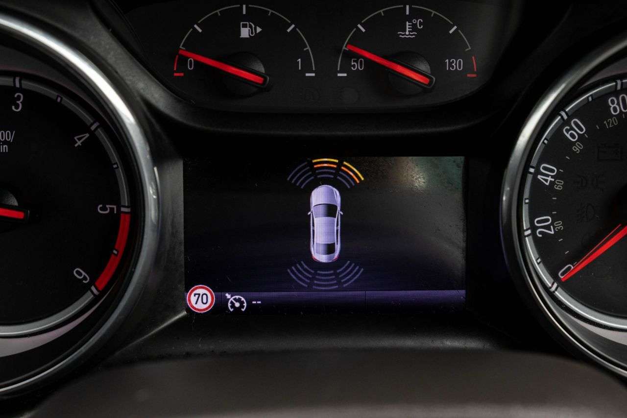 2017 VAUXHALL INSIGNIA 2017 VAUXHALL INSIGNIA