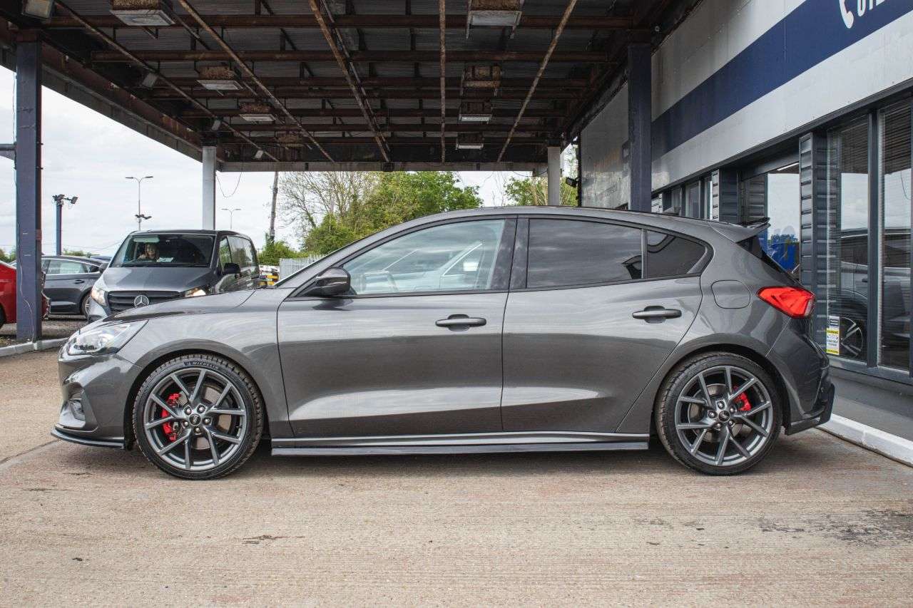 2020 FORD FOCUS 2020 FORD FOCUS