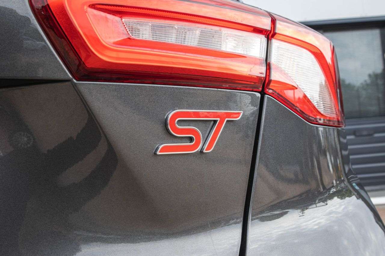 2020 FORD FOCUS 2020 FORD FOCUS