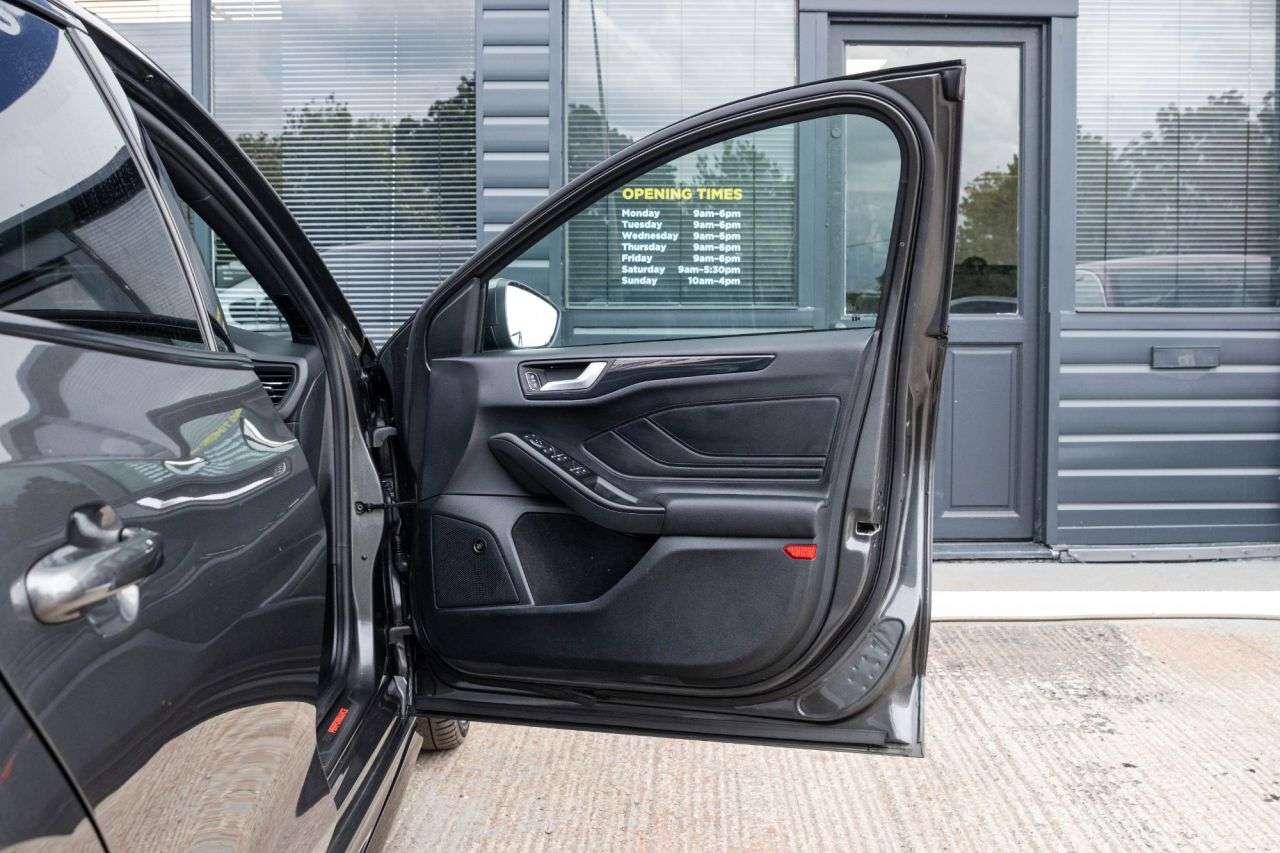 2020 FORD FOCUS 2020 FORD FOCUS
