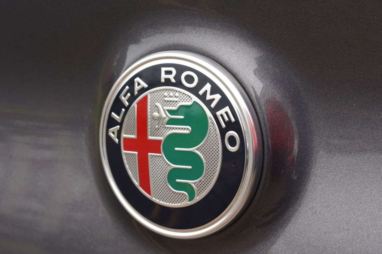 2019 ALFA ROMEO GIULIA 2019 ALFA ROMEO GIULIA