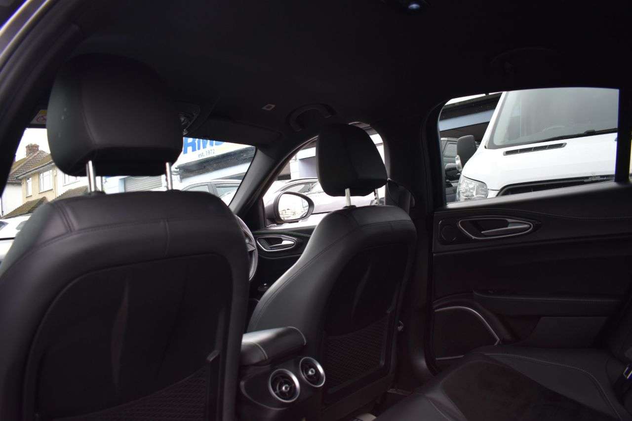 2019 ALFA ROMEO GIULIA 2019 ALFA ROMEO GIULIA