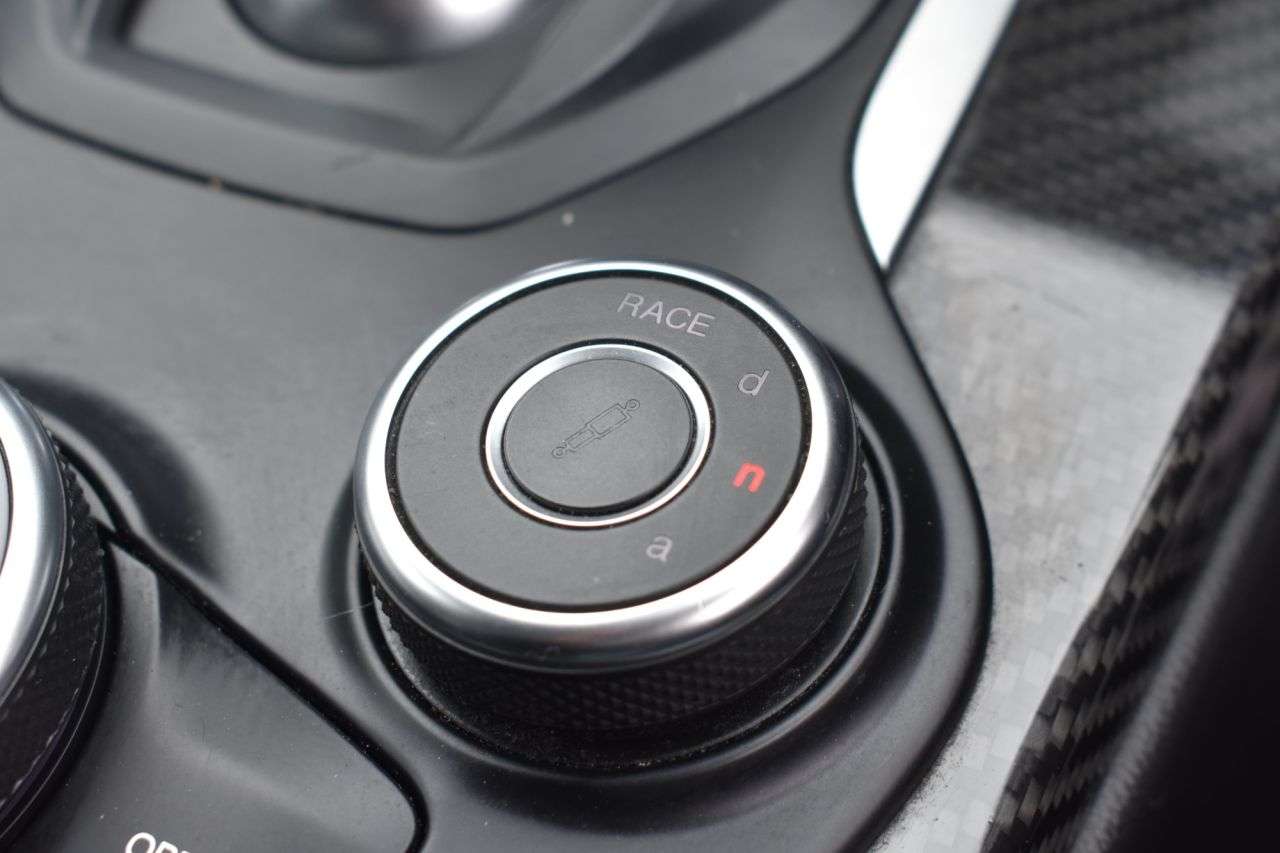 2019 ALFA ROMEO GIULIA 2019 ALFA ROMEO GIULIA