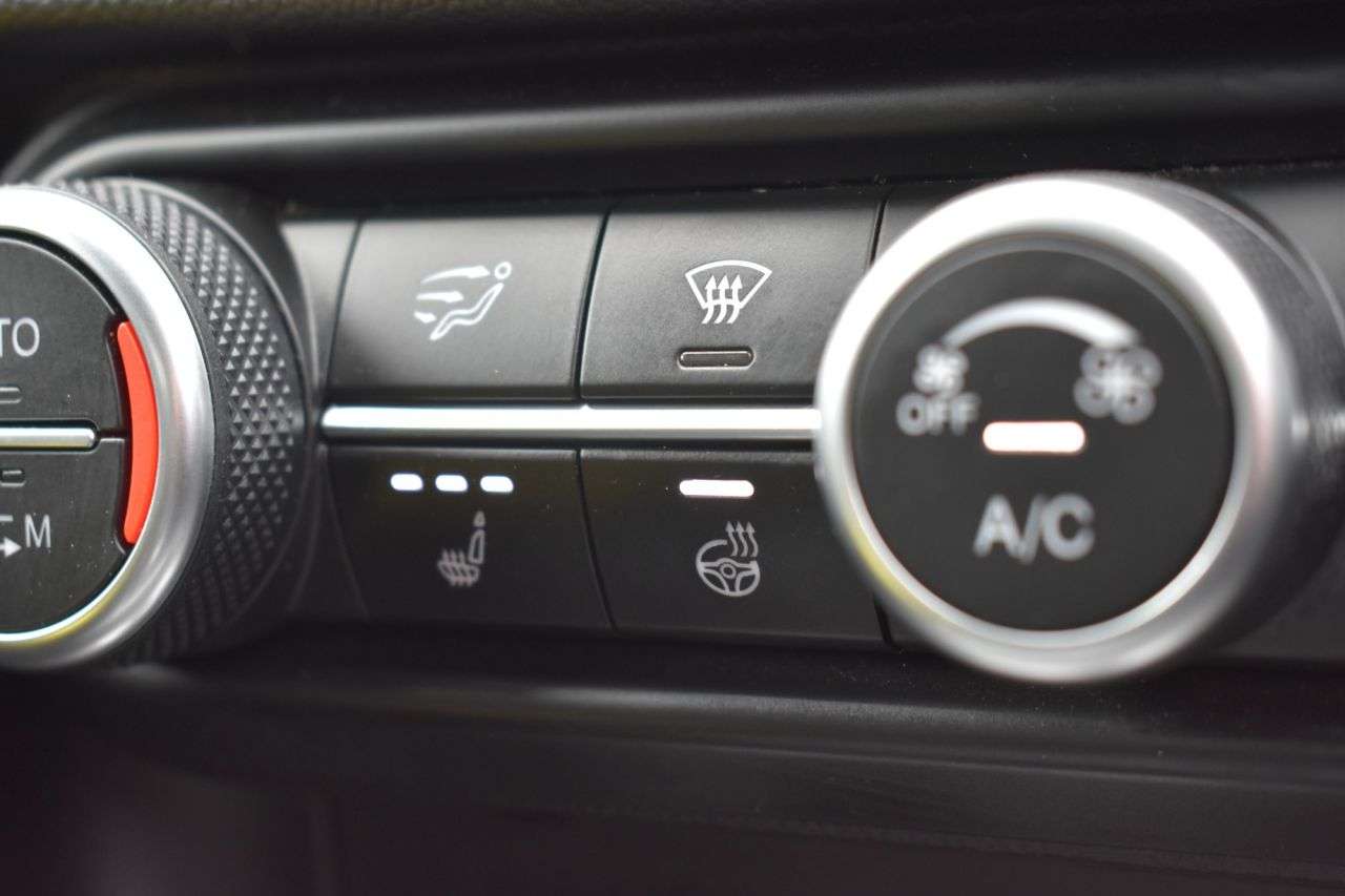2019 ALFA ROMEO GIULIA 2019 ALFA ROMEO GIULIA