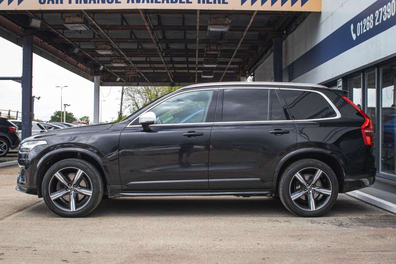 A 2018 VOLVO XC90 2.0 T6 R-Design SUV 5dr Petrol Auto 4WD Euro 6 (s/s) (310 ps) HDD NAV | HAL A 2018 VOLVO XC90 2.0 T6 R-Design SUV 5dr Petrol Auto 4WD Euro 6 (s/s) (310 ps) HDD NAV | HAL
