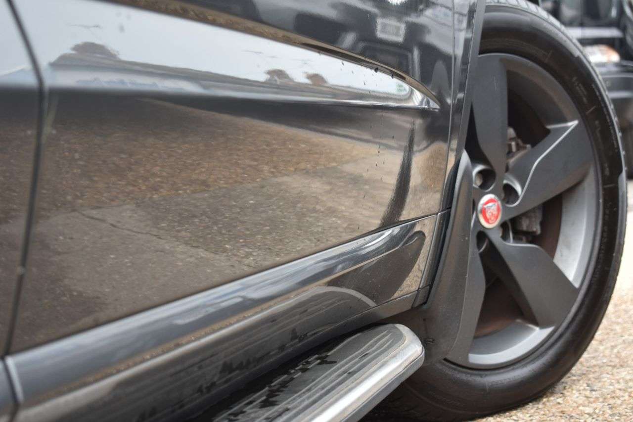 2019 JAGUAR E-PACE 2019 JAGUAR E-PACE