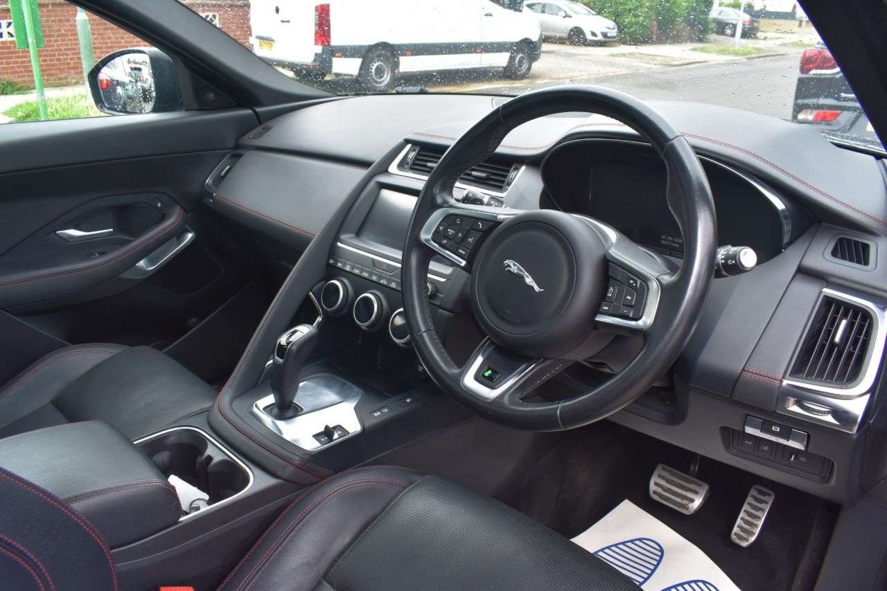 2019 JAGUAR E-PACE 2019 JAGUAR E-PACE