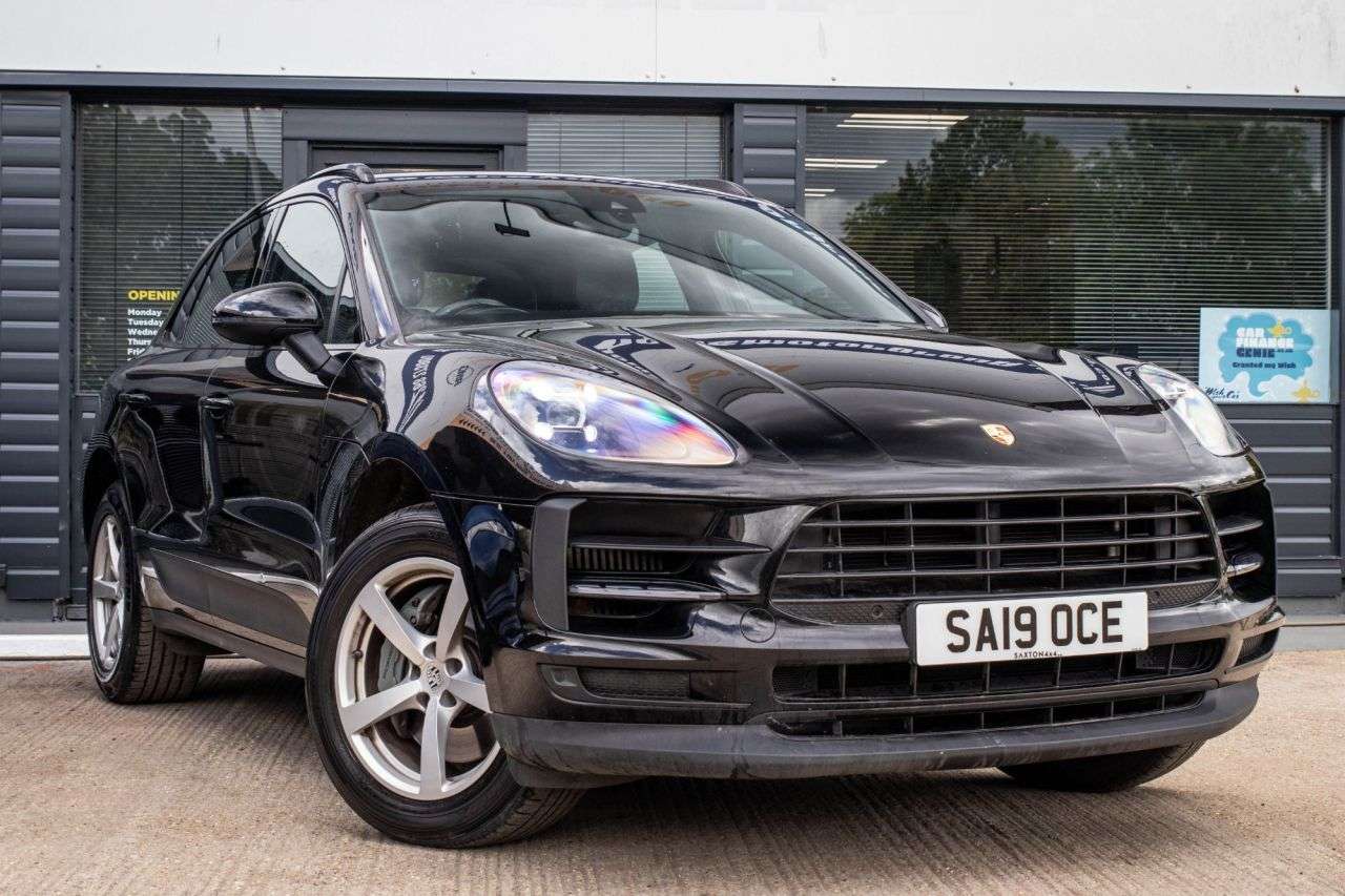 A 2019 PORSCHE MACAN 3.0T V6 S SUV 5dr Petrol PDK 4WD Euro 6 (s/s) (354 ps) HDD NAV | PARKING AI A 2019 PORSCHE MACAN 3.0T V6 S SUV 5dr Petrol PDK 4WD Euro 6 (s/s) (354 ps) HDD NAV | PARKING AI