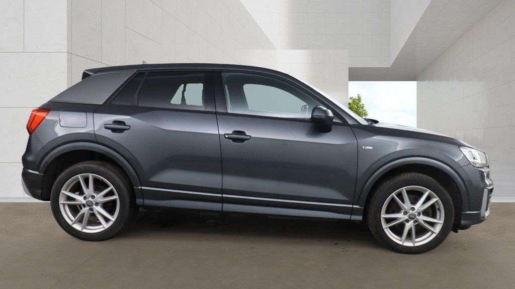 2017 AUDI Q2 2017 AUDI Q2