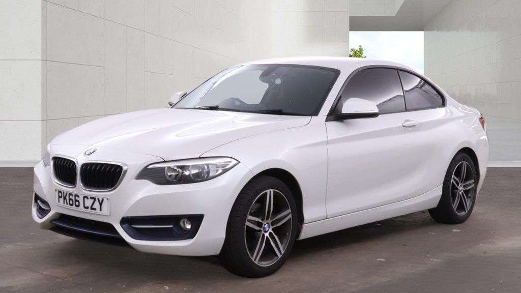 A 2016 BMW 2 SERIES 1.5 218i Sport Coupe 2dr Petrol Auto Euro 6 | 2 KEYS | M SPORT ALLOYS | PAR A 2016 BMW 2 SERIES 1.5 218i Sport Coupe 2dr Petrol Auto Euro 6 | 2 KEYS | M SPORT ALLOYS | PAR