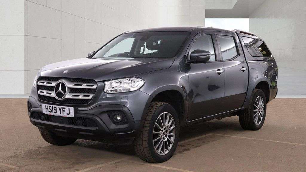 A 2019 MERCEDES-BENZ X-CLASS NO VAT 2.3 CDI Progressive Pickup Double Cab 4dr Diesel Auto 4MATIC Euro 6 A 2019 MERCEDES-BENZ X-CLASS NO VAT 2.3 CDI Progressive Pickup Double Cab 4dr Diesel Auto 4MATIC Euro 6