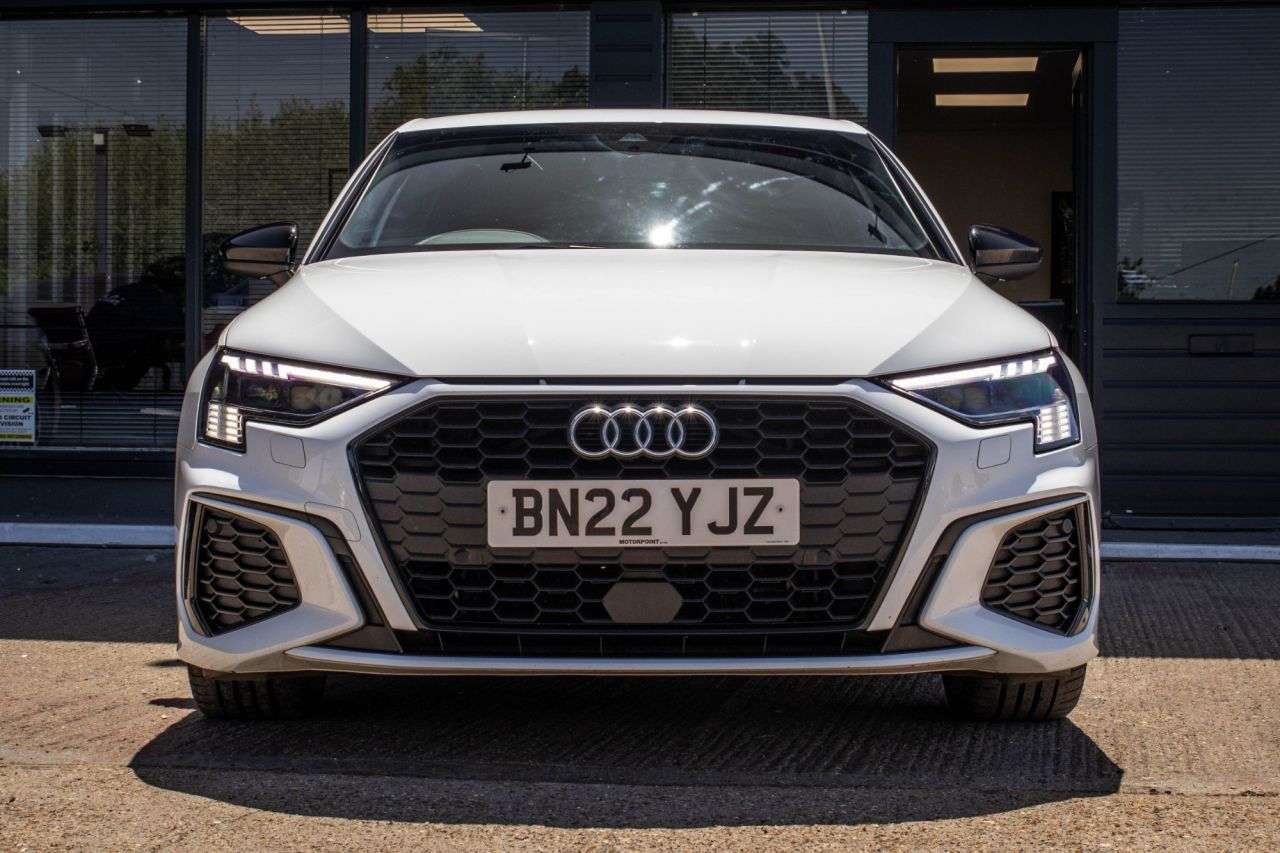 A 2022 AUDI A3 1.5 TFSI 35 Edition 1 Sportback 5dr Petrol S Tronic Euro 6 (s/s) (150 ps) A 2022 AUDI A3 1.5 TFSI 35 Edition 1 Sportback 5dr Petrol S Tronic Euro 6 (s/s) (150 ps)