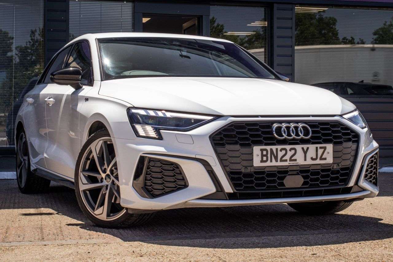 A 2022 AUDI A3 1.5 TFSI 35 Edition 1 Sportback 5dr Petrol S Tronic Euro 6 (s/s) (150 ps) A 2022 AUDI A3 1.5 TFSI 35 Edition 1 Sportback 5dr Petrol S Tronic Euro 6 (s/s) (150 ps)