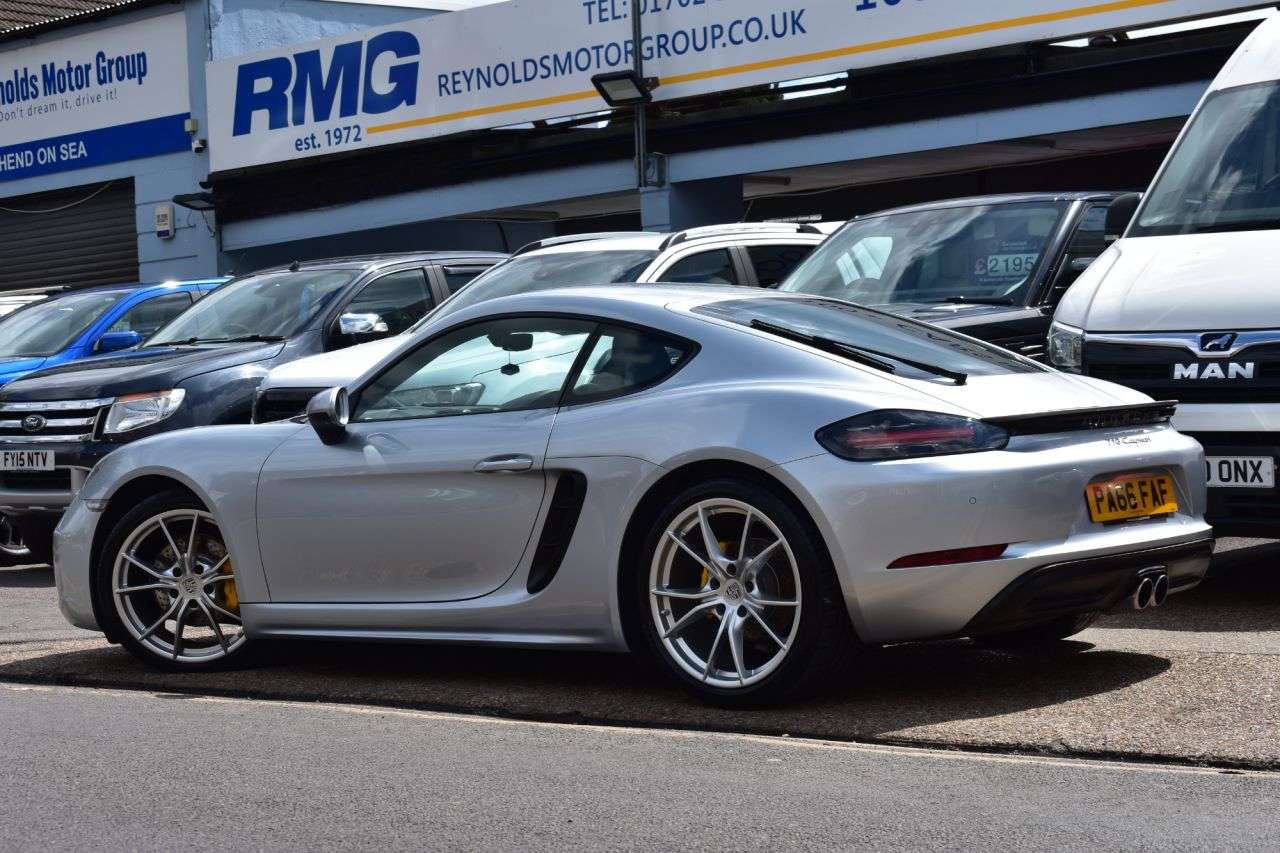 2016 PORSCHE 718 CAYMAN 2016 PORSCHE 718 CAYMAN
