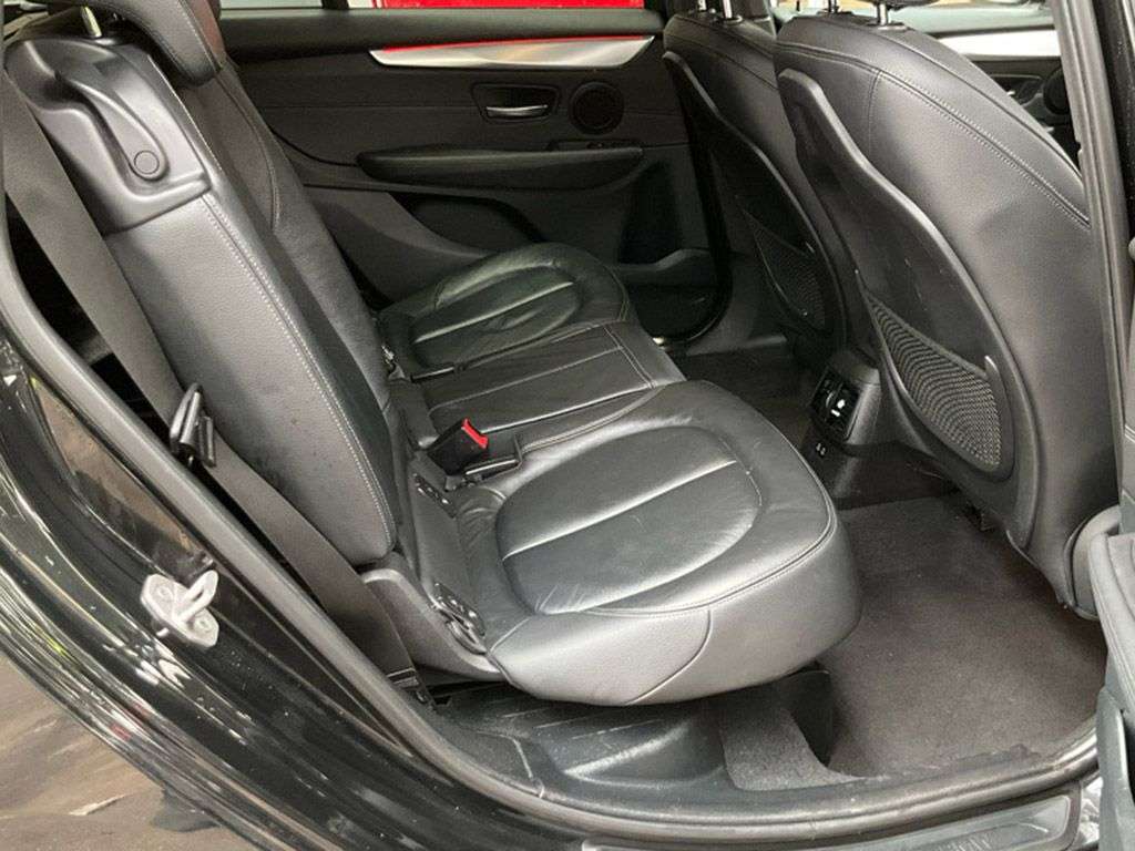 A 2018 BMW 2 SERIES GRAN TOURER 2.0 220d M Sport MPV 5dr Diesel Auto xDrive Euro 6 (s/s) (190 ps) HDD NAV | A 2018 BMW 2 SERIES GRAN TOURER 2.0 220d M Sport MPV 5dr Diesel Auto xDrive Euro 6 (s/s) (190 ps) HDD NAV |