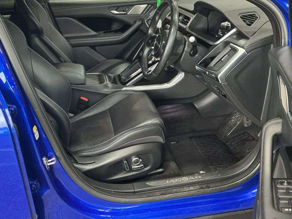 A 2020 JAGUAR I-PACE 400 90kWh HSE SUV 5dr Electric Auto 4WD (400 ps) DIGI DASH | GRADE A BATTER A 2020 JAGUAR I-PACE 400 90kWh HSE SUV 5dr Electric Auto 4WD (400 ps) DIGI DASH | GRADE A BATTER
