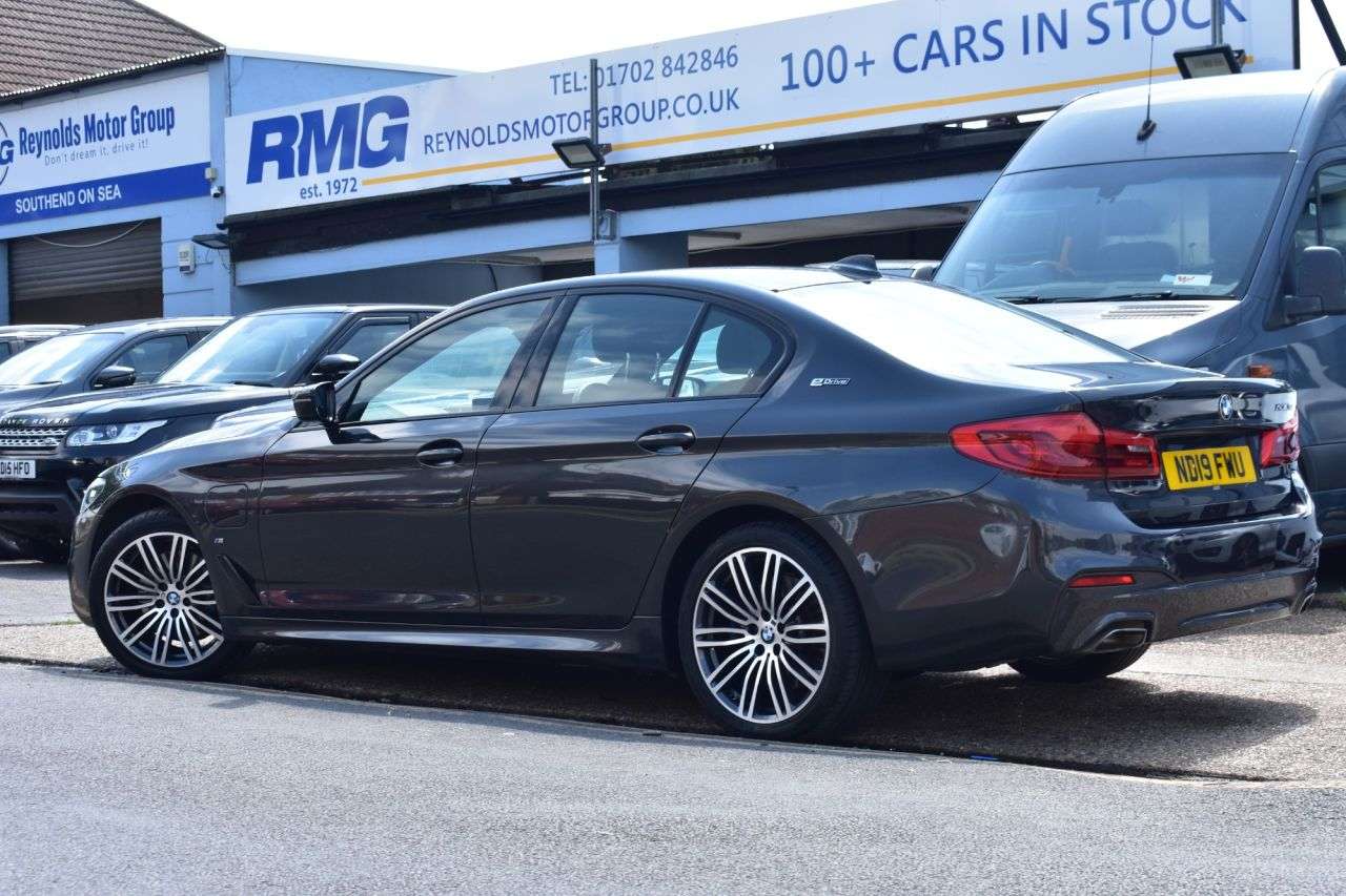 2019 BMW 5 SERIES 2019 BMW 5 SERIES