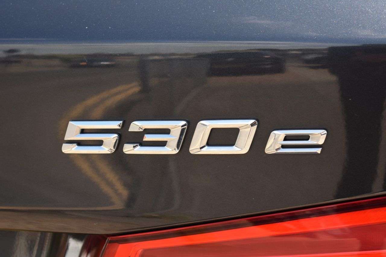 2019 BMW 5 SERIES 2019 BMW 5 SERIES
