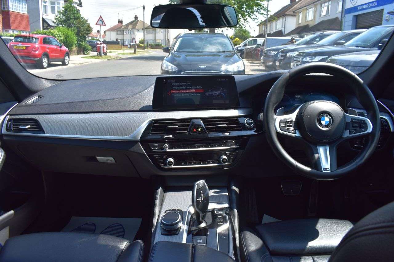 2019 BMW 5 SERIES 2019 BMW 5 SERIES