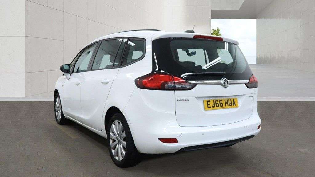 A 2016 VAUXHALL ZAFIRA TOURER 1.4i Turbo Design MPV 5dr Petrol Manual Euro 6 | 2 KEYS | SERVICE HISTORY 2 A 2016 VAUXHALL ZAFIRA TOURER 1.4i Turbo Design MPV 5dr Petrol Manual Euro 6 | 2 KEYS | SERVICE HISTORY 2