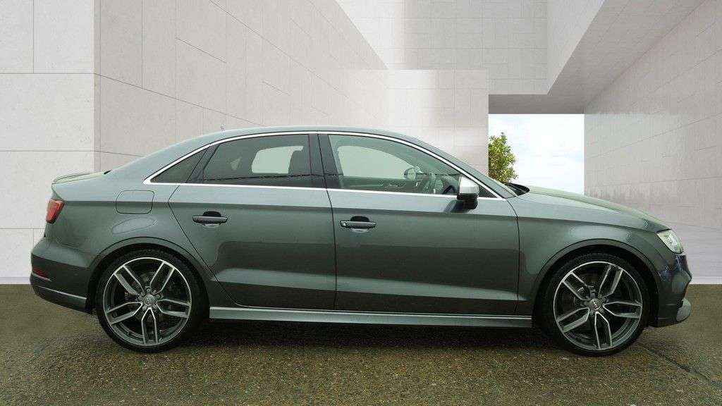 2017 AUDI S3 2017 AUDI S3