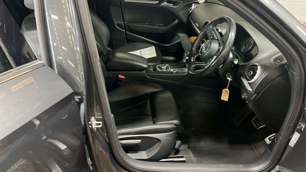 2017 AUDI S3 2017 AUDI S3