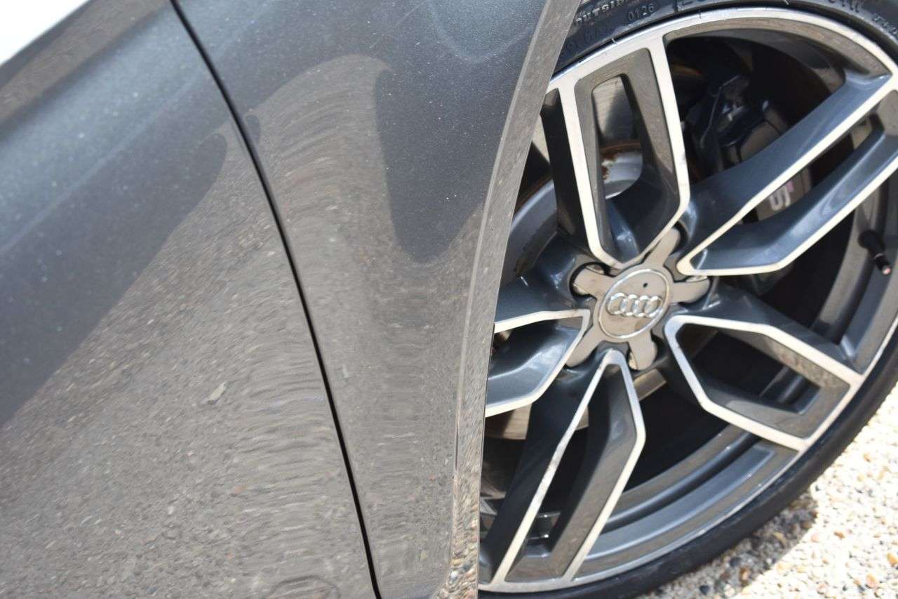 A 2017 AUDI S3 2.0 TFSI Saloon 4dr Petrol S Tronic quattro Euro 6 | 1 PREVIOUS OWNER | 2 K A 2017 AUDI S3 2.0 TFSI Saloon 4dr Petrol S Tronic quattro Euro 6 | 1 PREVIOUS OWNER | 2 K