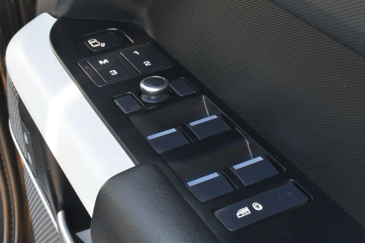2020 LAND ROVER DEFENDER 2020 LAND ROVER DEFENDER