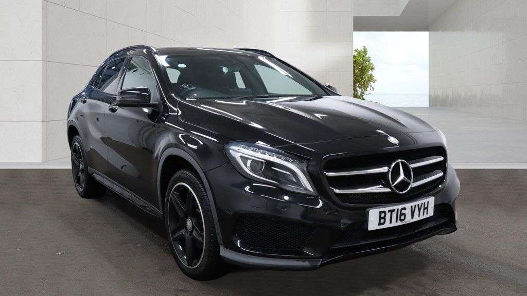 A 2016 MERCEDES-BENZ GLA-CLASS 2.1 GLA 220d AMG Line SUV 5dr Diesel 7G-DCT 4MATIC Euro 6 | HEATED SEATS | A 2016 MERCEDES-BENZ GLA-CLASS 2.1 GLA 220d AMG Line SUV 5dr Diesel 7G-DCT 4MATIC Euro 6 | HEATED SEATS |