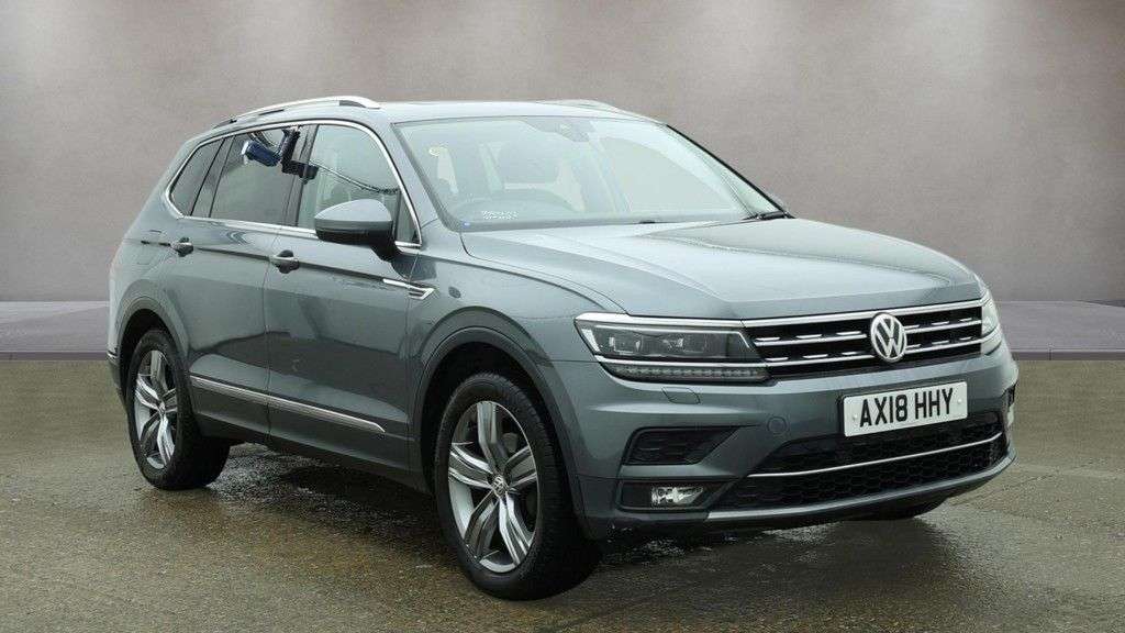 A 2018 VOLKSWAGEN TIGUAN ALLSPACE 1.4 TSI SEL SUV 5dr Petrol DSG Euro 6 (s/s) (150 ps) A 2018 VOLKSWAGEN TIGUAN ALLSPACE 1.4 TSI SEL SUV 5dr Petrol DSG Euro 6 (s/s) (150 ps)