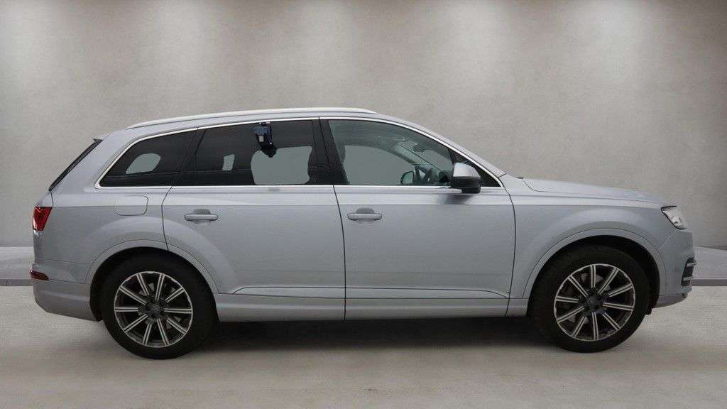 2019 AUDI Q7 2019 AUDI Q7