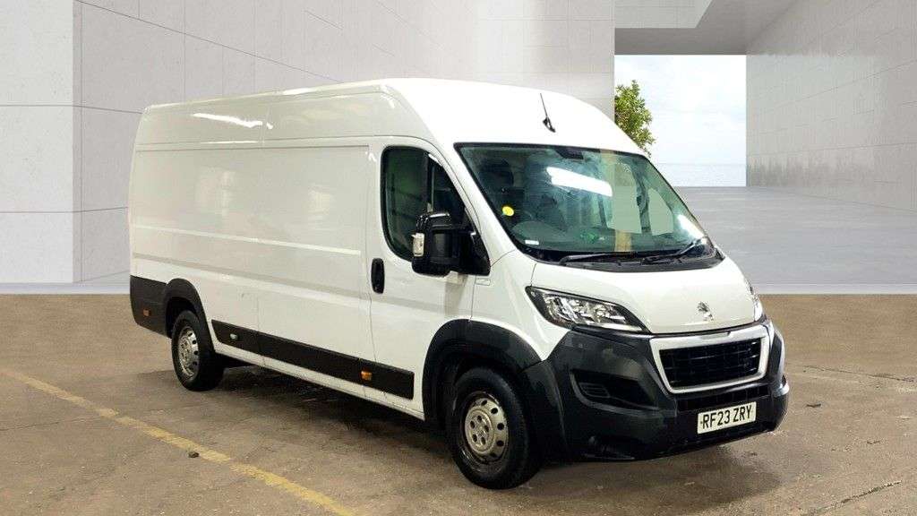 A 2023 PEUGEOT BOXER NO VAT 2.2 BlueHDi 435 Professional Premium + Panel Van 5dr Diesel Manual L A 2023 PEUGEOT BOXER NO VAT 2.2 BlueHDi 435 Professional Premium + Panel Van 5dr Diesel Manual L