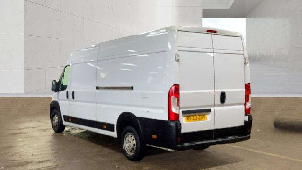 A 2023 PEUGEOT BOXER NO VAT 2.2 BlueHDi 435 Professional Premium + Panel Van 5dr Diesel Manual L A 2023 PEUGEOT BOXER NO VAT 2.2 BlueHDi 435 Professional Premium + Panel Van 5dr Diesel Manual L