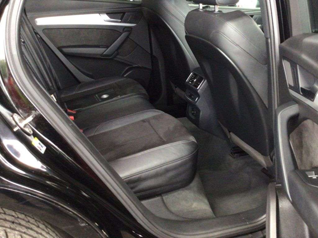 A 2018 AUDI Q5 TDI QUATTRO S LINE A 2018 AUDI Q5 TDI QUATTRO S LINE