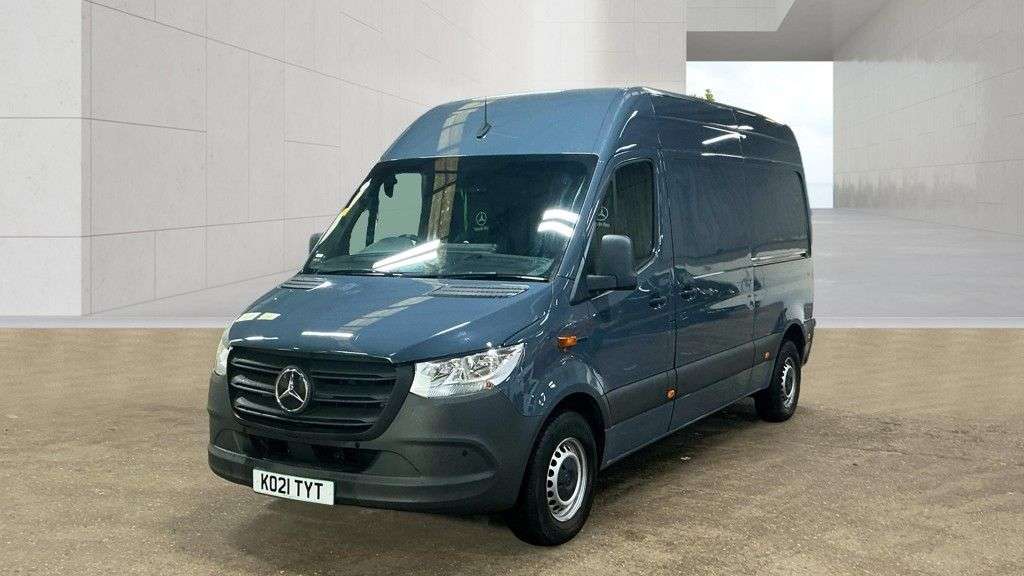 A 2021 MERCEDES-BENZ ESPRINTER 55kWh Progressive Panel Van 5dr Electric Auto FWD L2 H2 20kW Charger (115 p A 2021 MERCEDES-BENZ ESPRINTER 55kWh Progressive Panel Van 5dr Electric Auto FWD L2 H2 20kW Charger (115 p