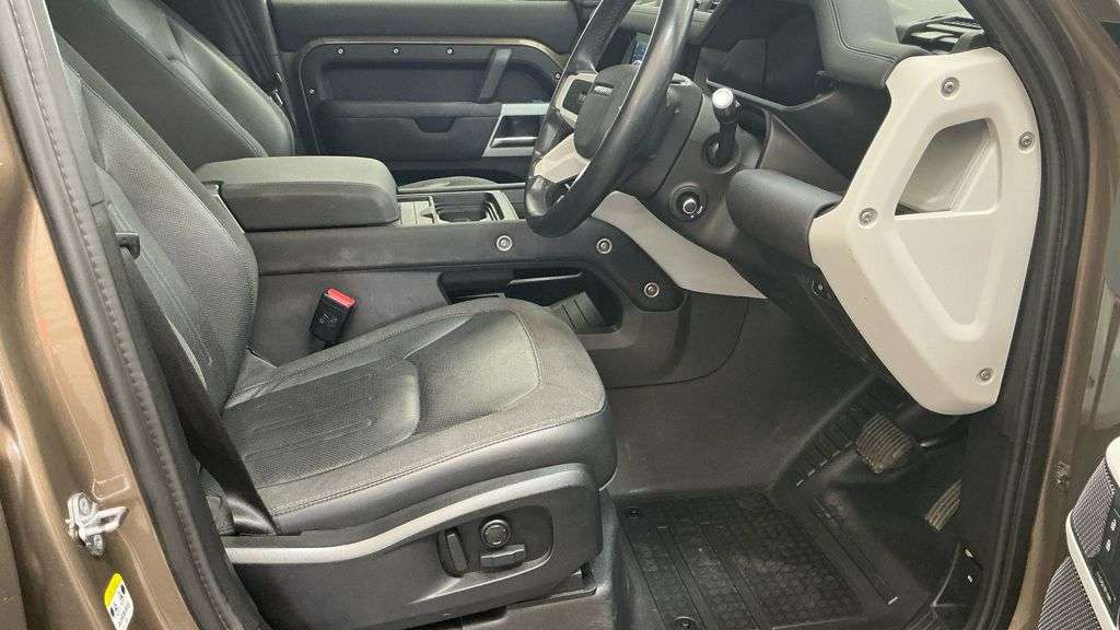 2021 LAND ROVER DEFENDER 2021 LAND ROVER DEFENDER