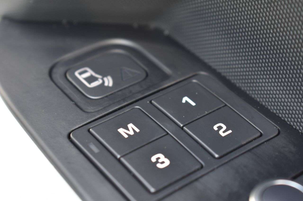 2021 LAND ROVER DEFENDER 2021 LAND ROVER DEFENDER