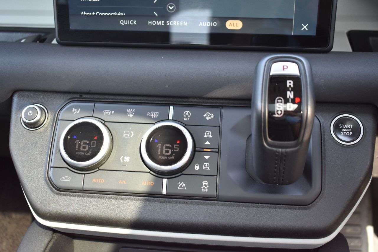 2021 LAND ROVER DEFENDER 2021 LAND ROVER DEFENDER