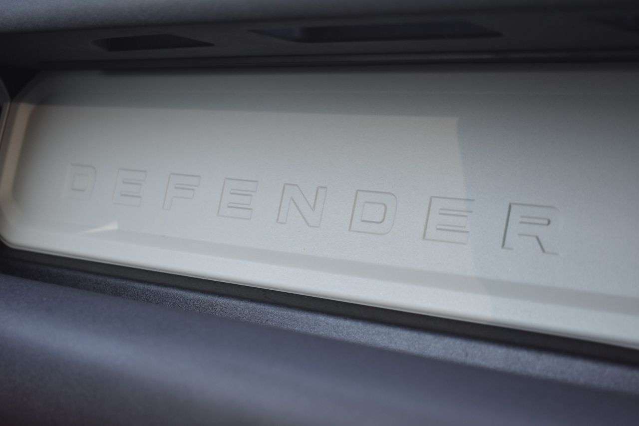 2021 LAND ROVER DEFENDER 2021 LAND ROVER DEFENDER